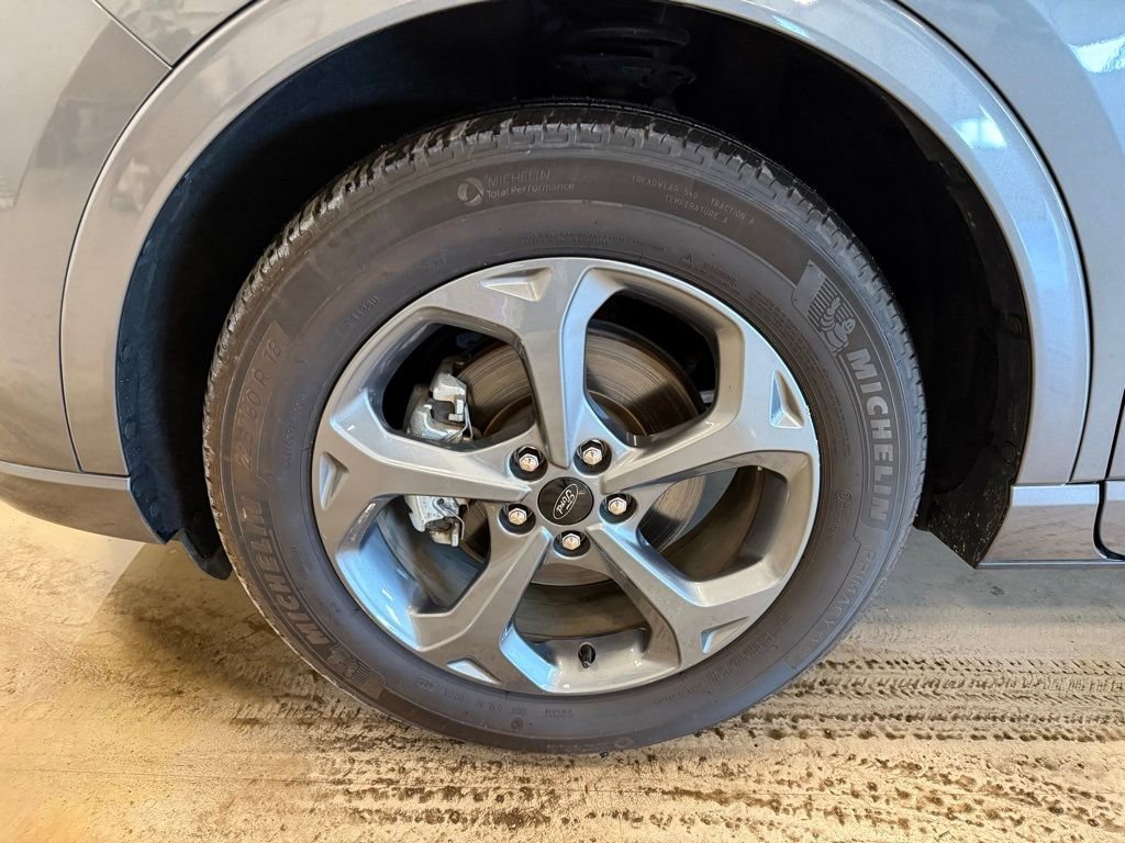 Used 2024 Ford Escape ST-Line AWD/4WD image 9