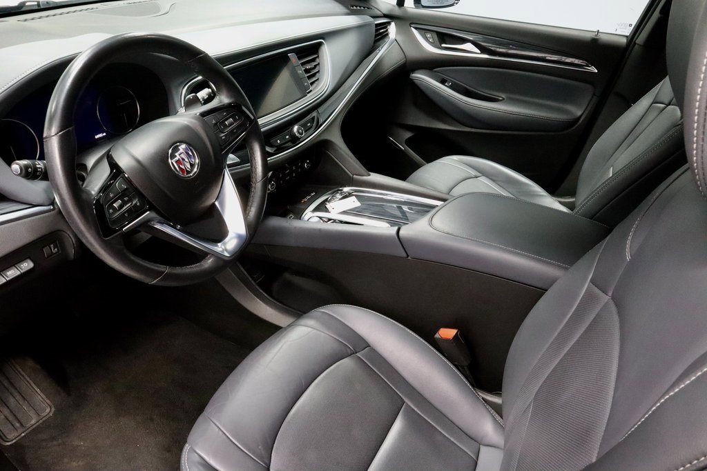 Used 2024 Buick Enclave Premium image 26
