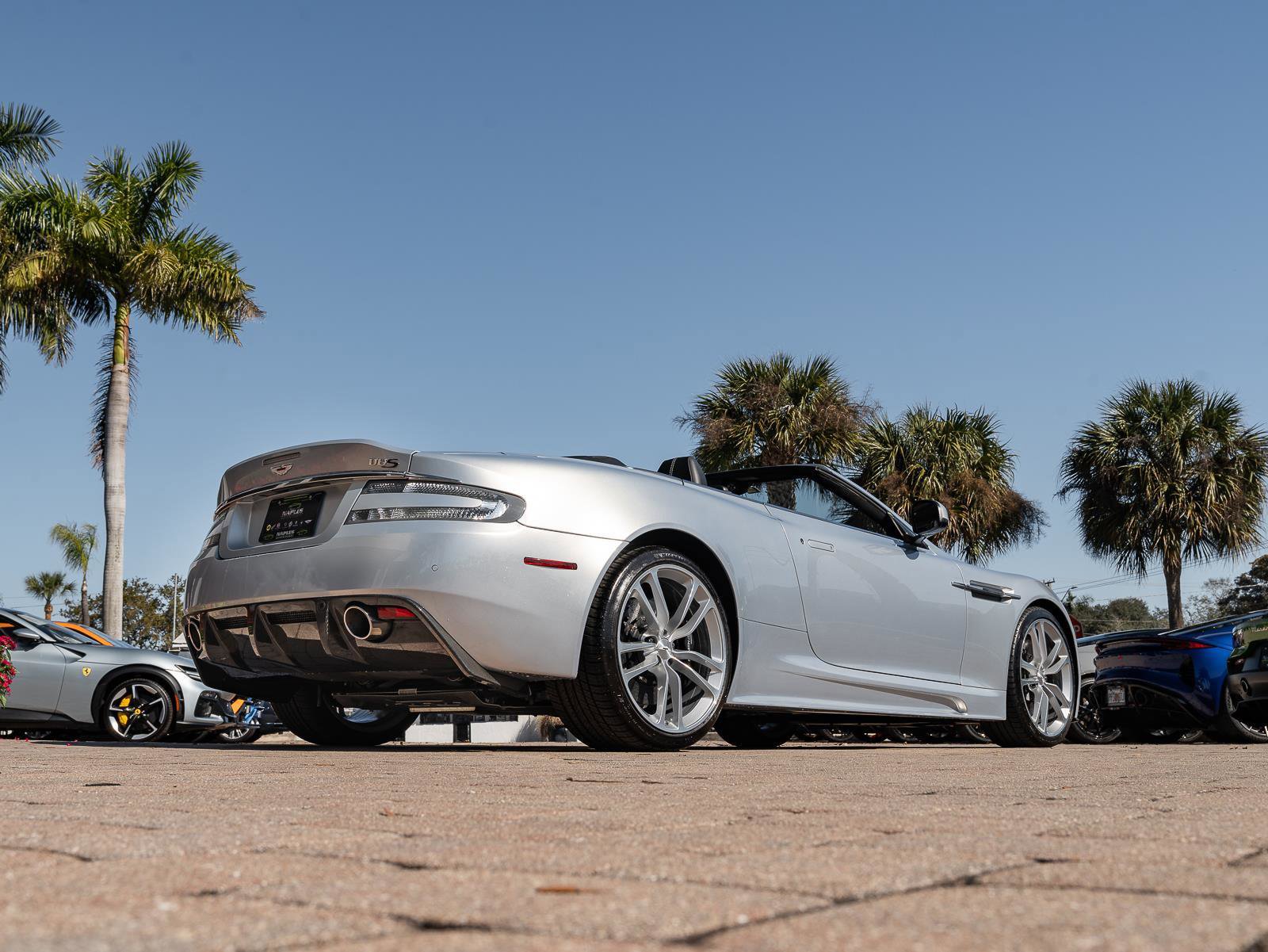 Used 2010 Aston Martin DBS Volante image 9