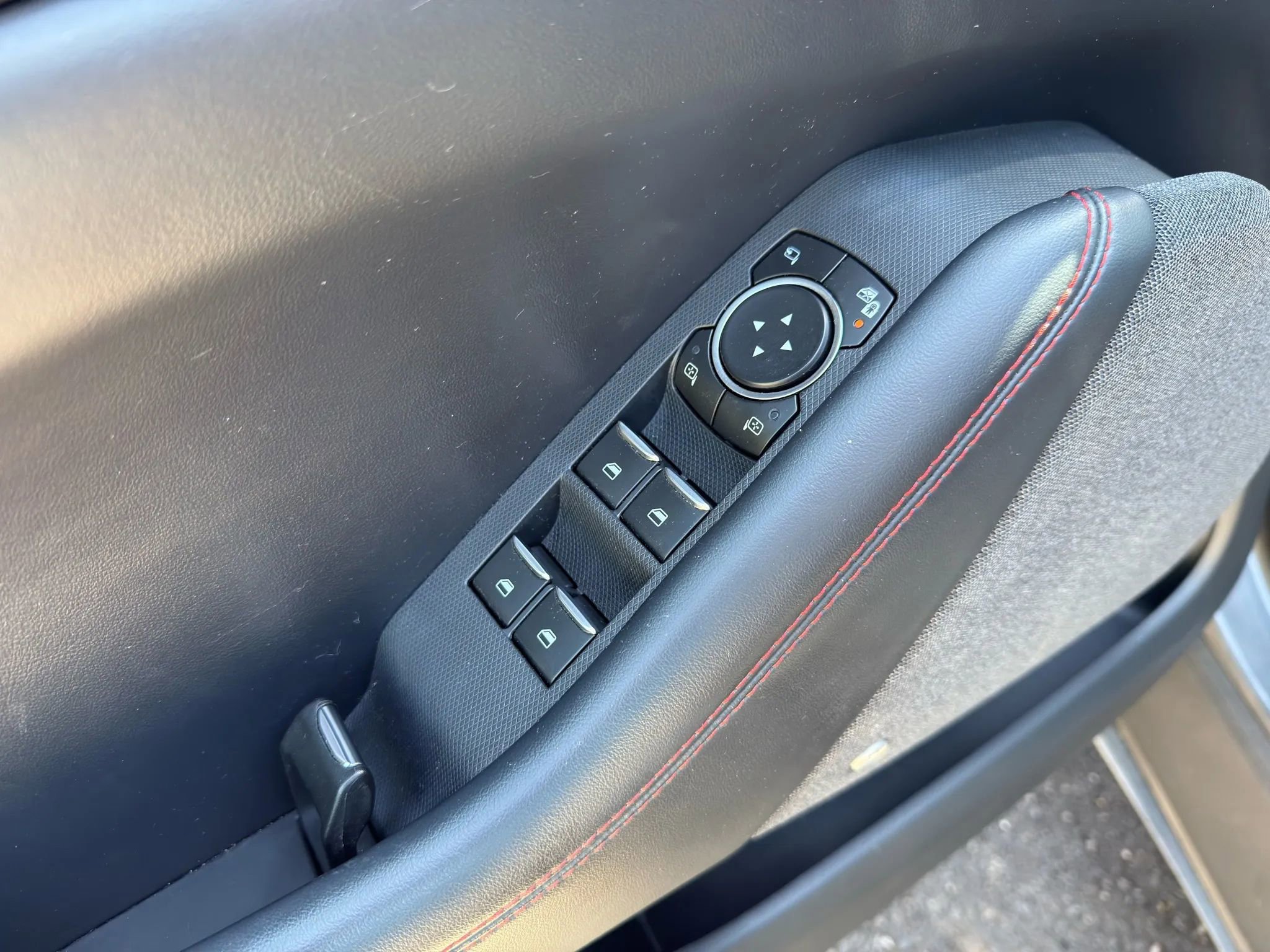 Used 2021 Ford Mustang Mach-E Premium w/ Equipment Group 301A image 17