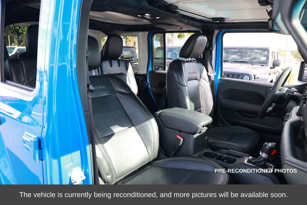 Used 2023 Jeep Wrangler Unlimited Sahara image 15