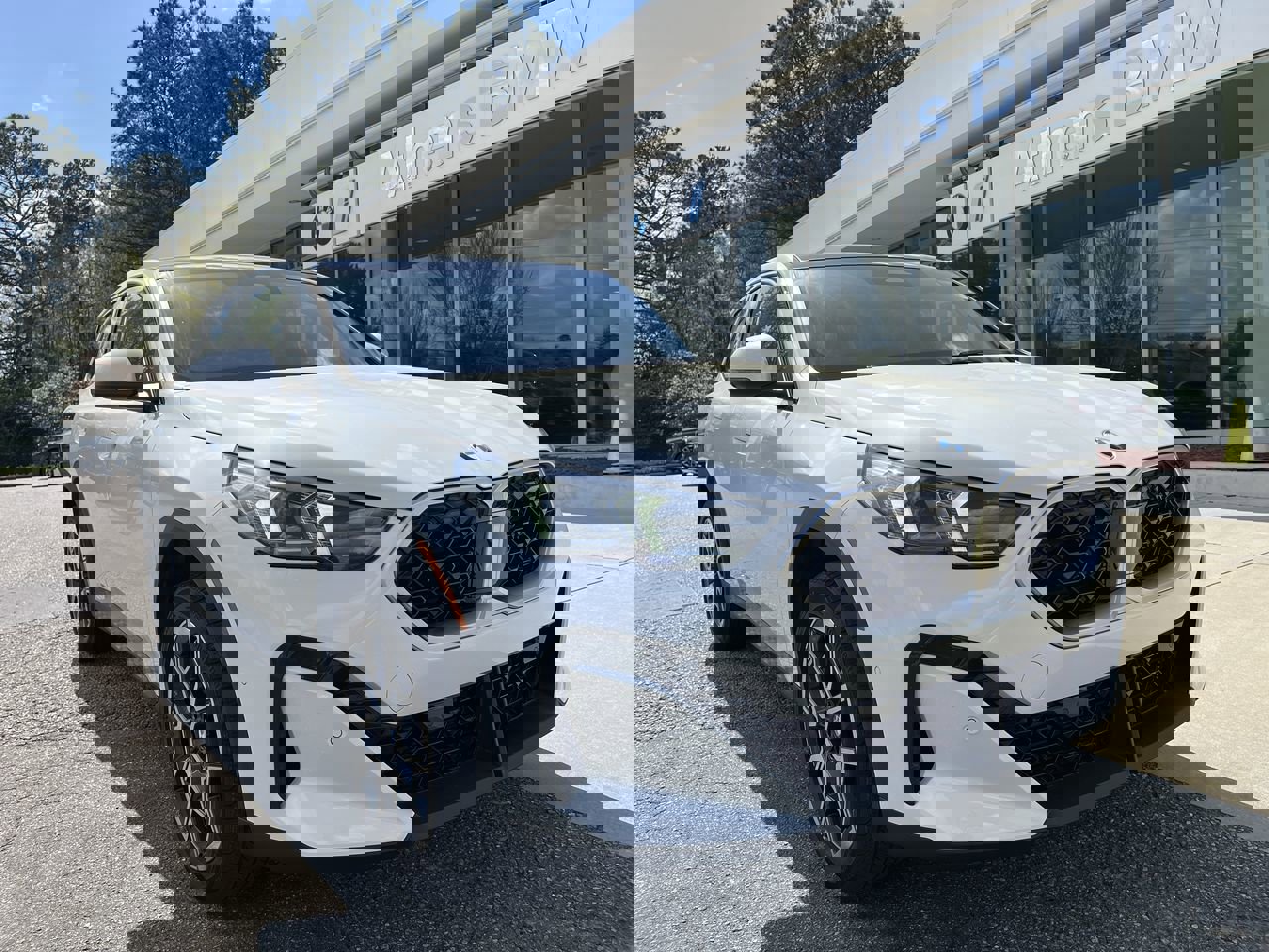 Certified 2025 BMW X2 xDrive28i image 1