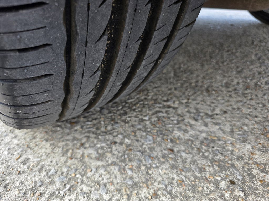 Used 2009 Mercedes-Benz CLK 350 Coupe image 33