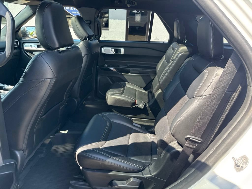Used 2023 Ford Explorer ST w/ Equipment Group 401A AWD/4WD image 34