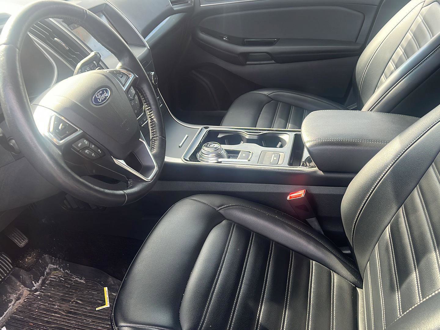 Used 2019 Ford Edge SEL w/ Equipment Group 201A image 17