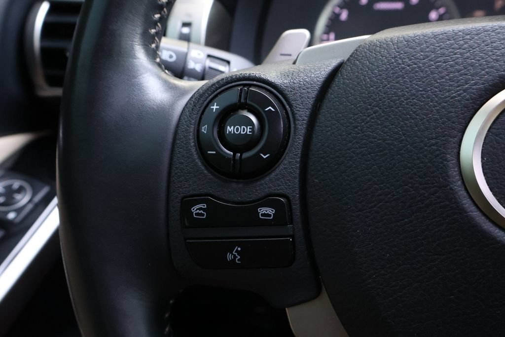 Used 2015 Lexus IS 250 AWD w/ Navigation System Package image 34