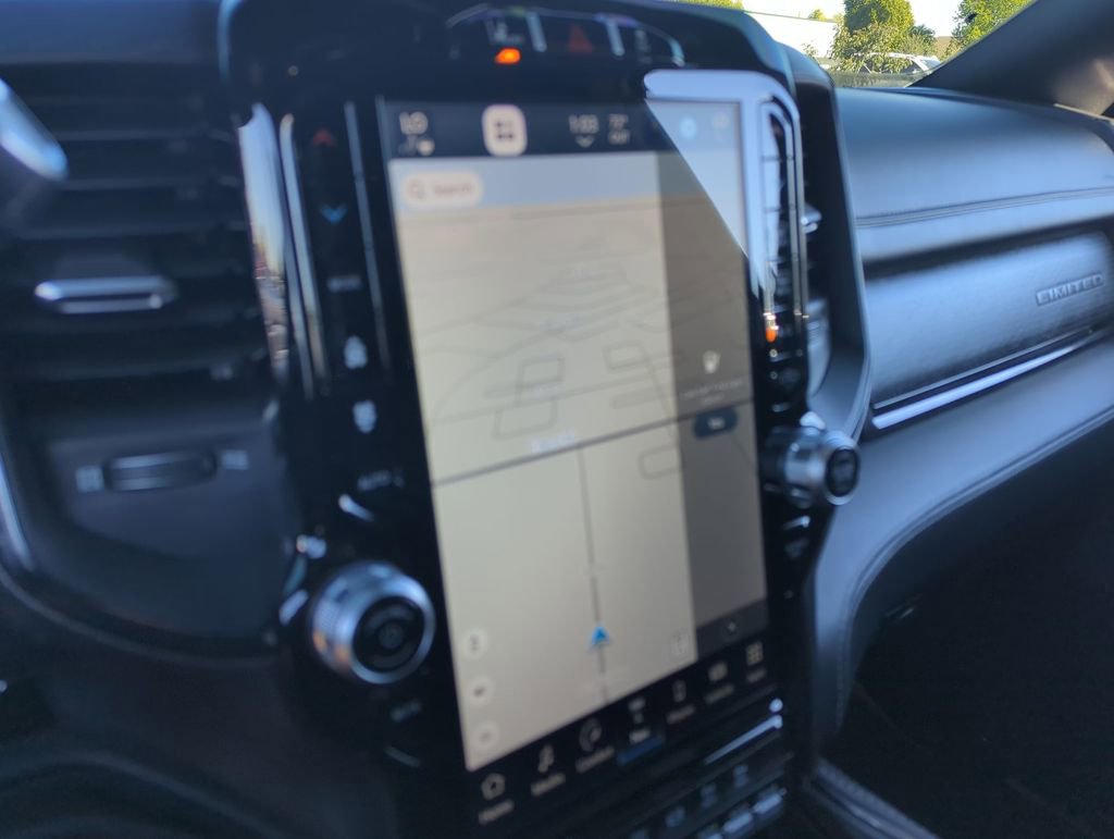 Used 2024 RAM 3500 Limited image 14