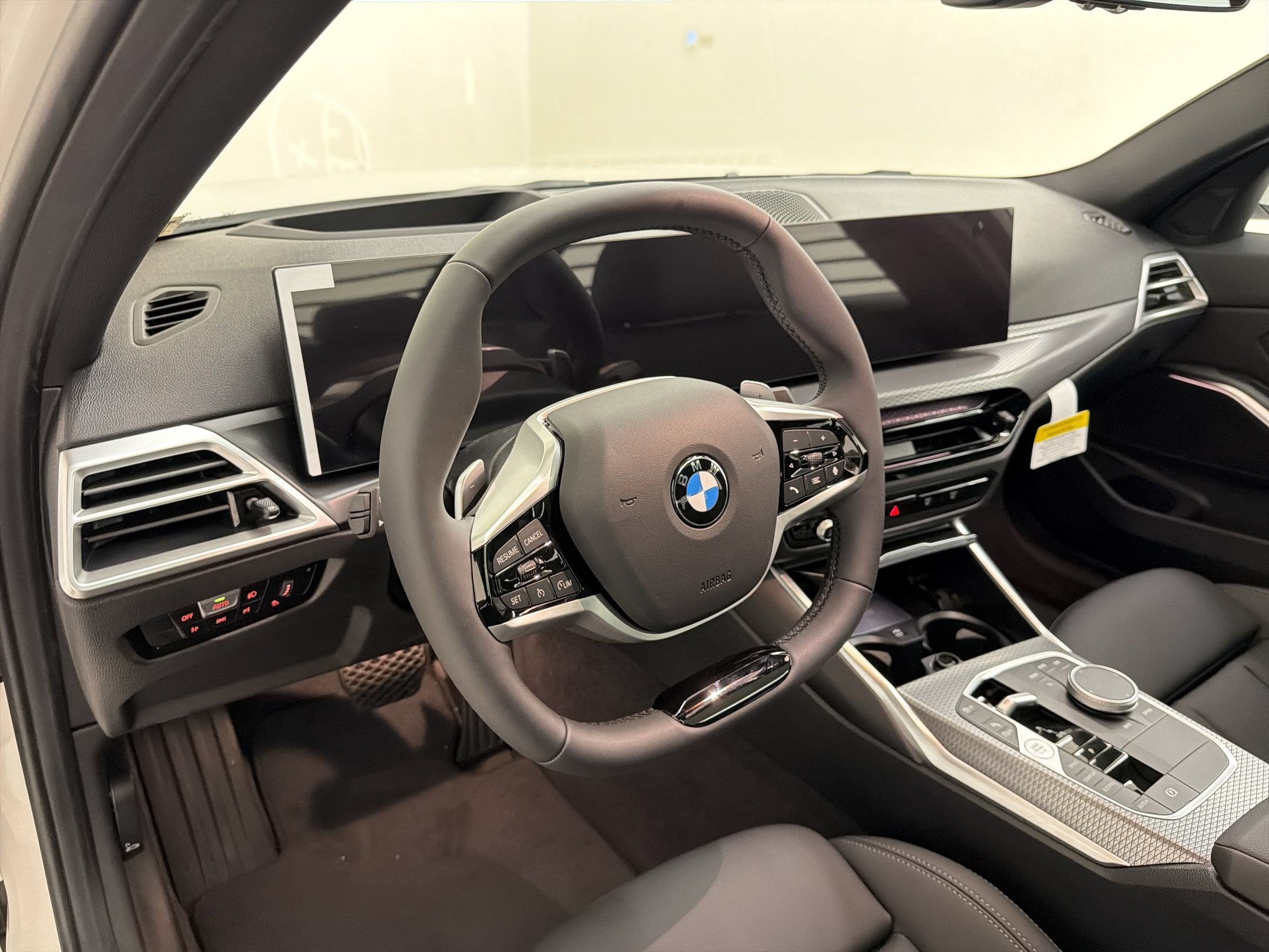 Used 2026 BMW 330i xDrive Sedan w/ Premium Package AWD/4WD image 4
