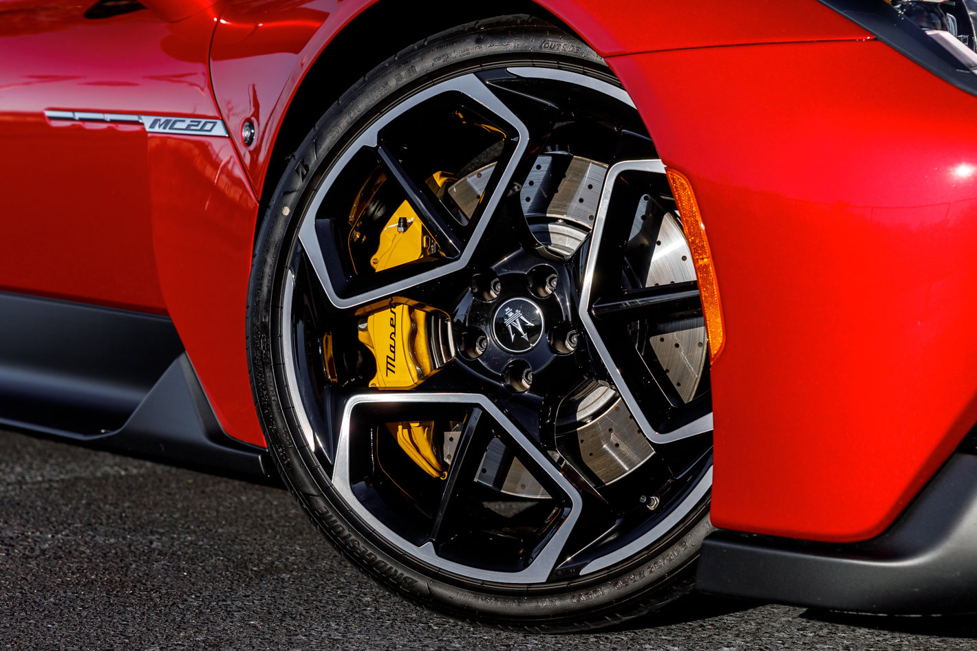 Used 2024 Maserati MC20 Cielo image 24