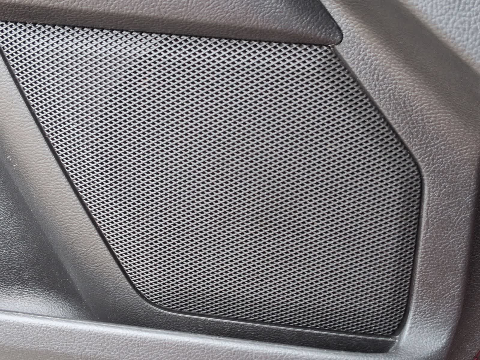 Used 2016 Ford Fusion SE FWD image 29