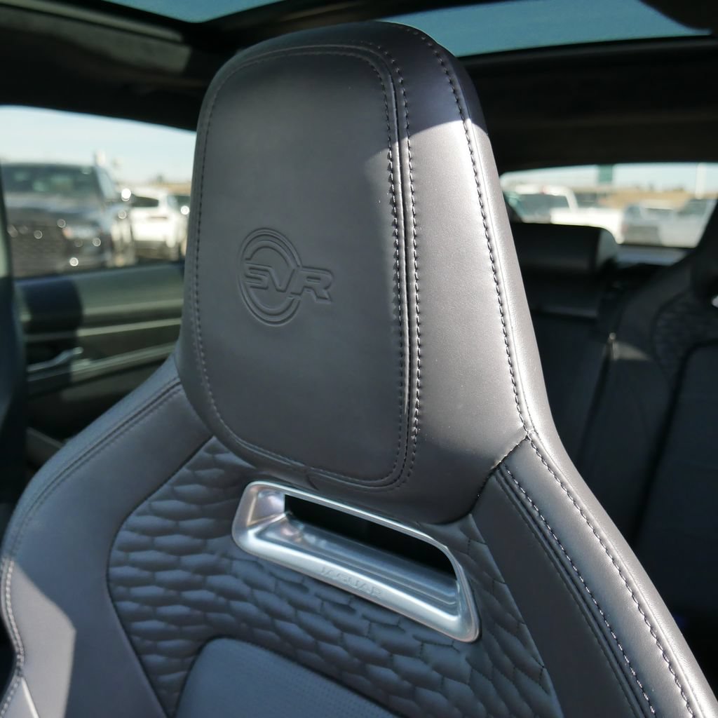 Used 2024 Jaguar F-PACE SVR AWD/4WD image 32