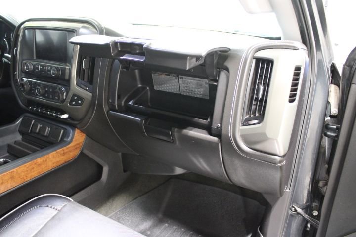 Used 2017 Chevrolet Silverado 1500 High Country image 28