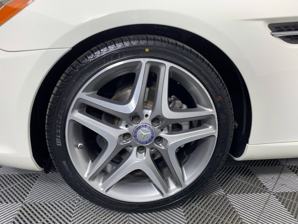Used 2013 Mercedes-Benz SLK 250 image 13