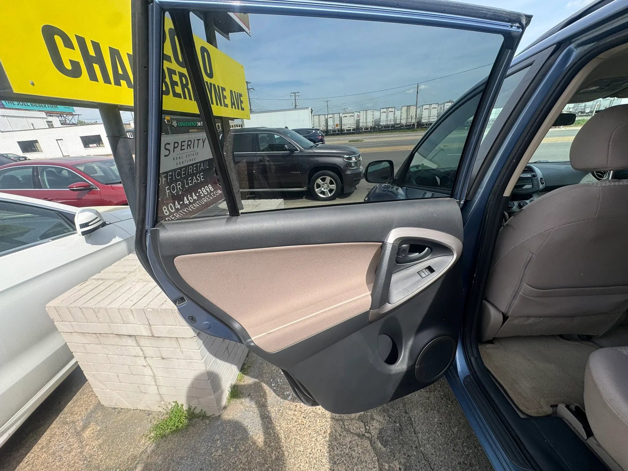 Used 2008 Toyota RAV4 4WD image 13