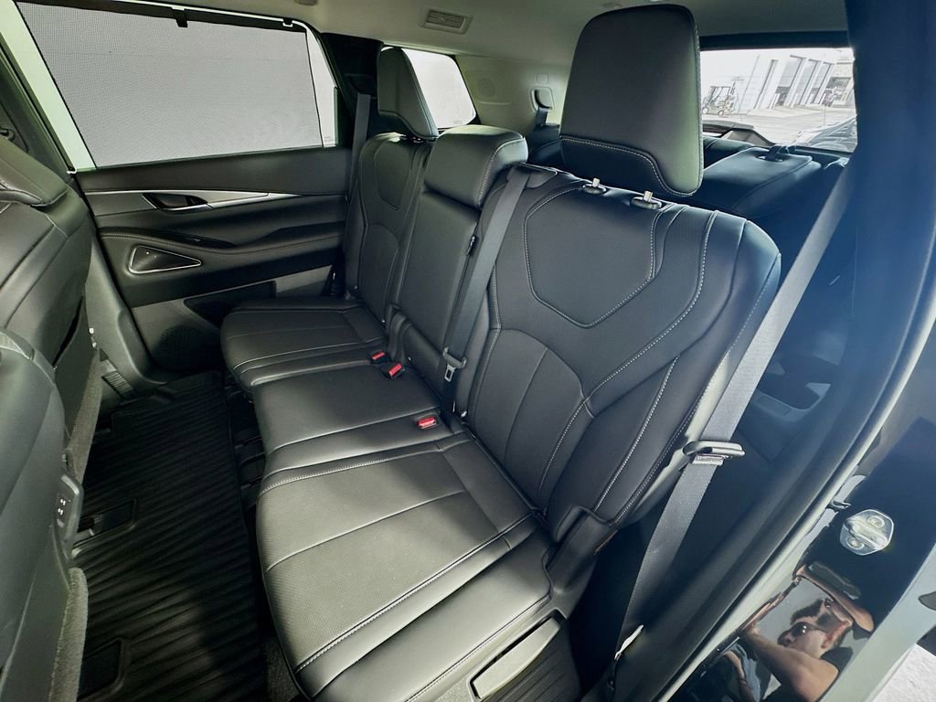 Certified 2026 INFINITI QX60 Luxe w/ Cargo Package image 26