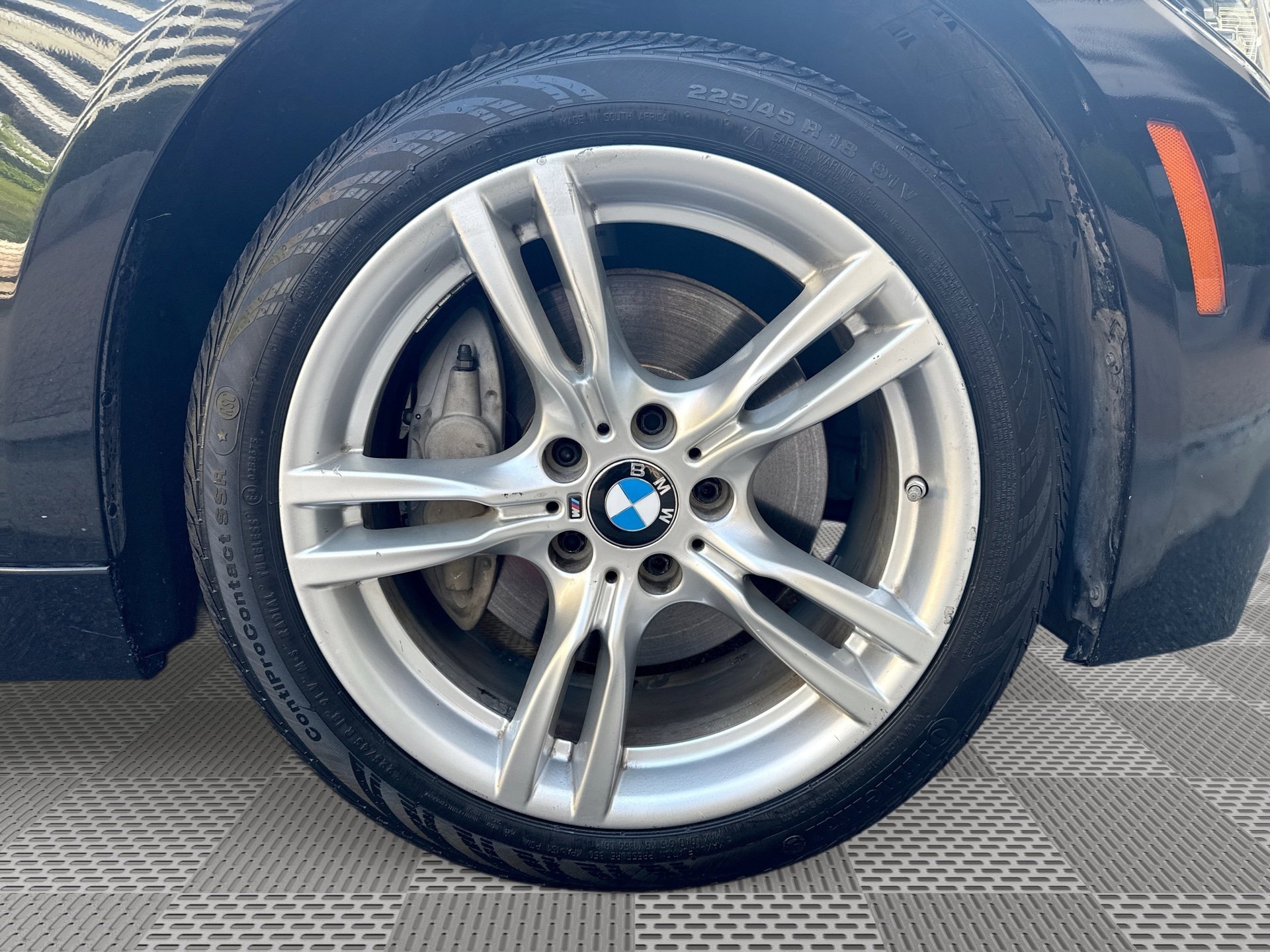 Used 2018 BMW 330i Sedan RWD image 31