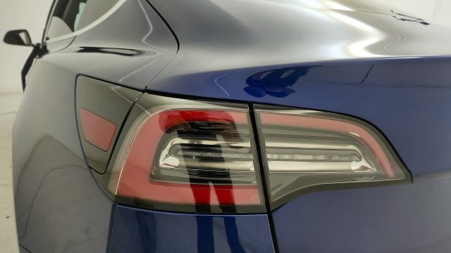 Used 2020 Tesla Model 3 RWD image 26