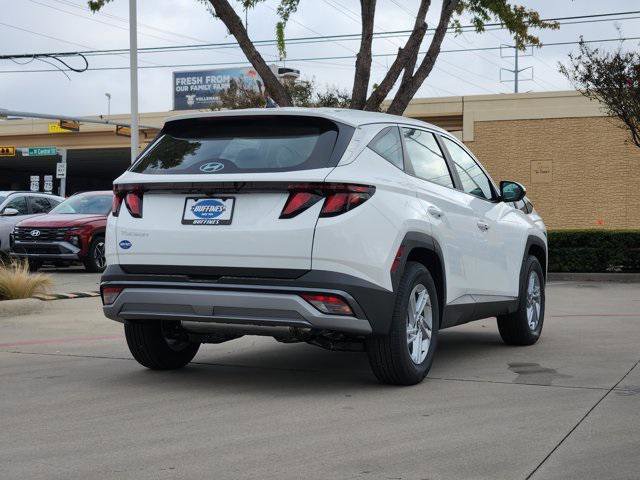 New 2026 Hyundai Tucson SE image 4
