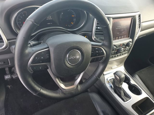Used 2018 Jeep Grand Cherokee Altitude image 12