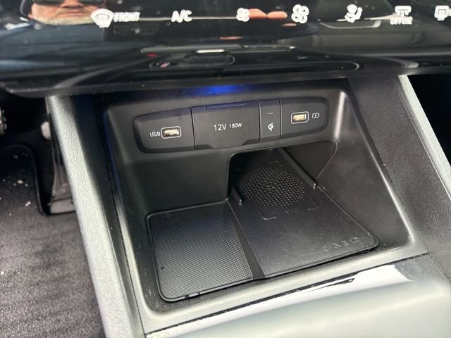 Certified 2024 Hyundai Santa Cruz Limited image 11