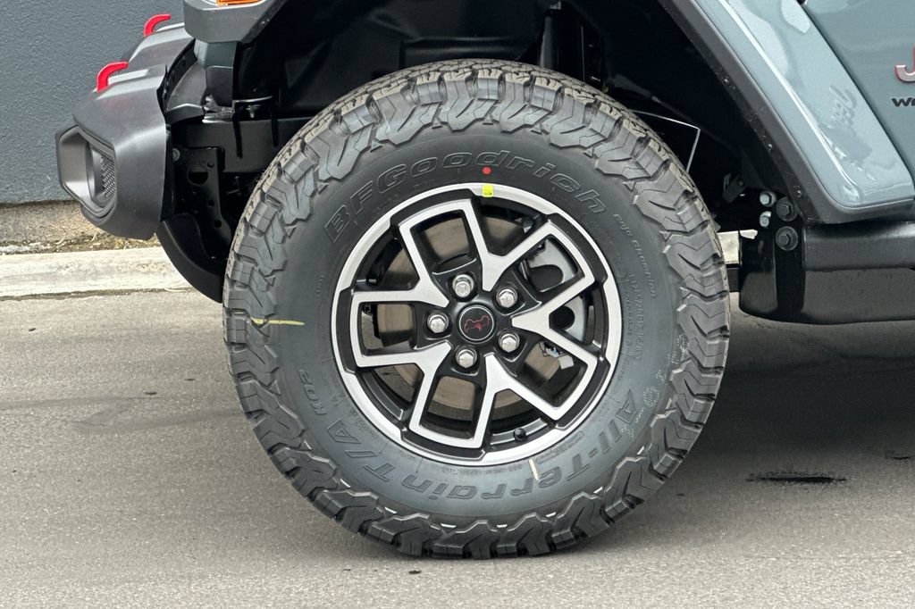 New 2026 Jeep Wrangler Unlimited Rubicon w/ Technology Group AWD/4WD image 26
