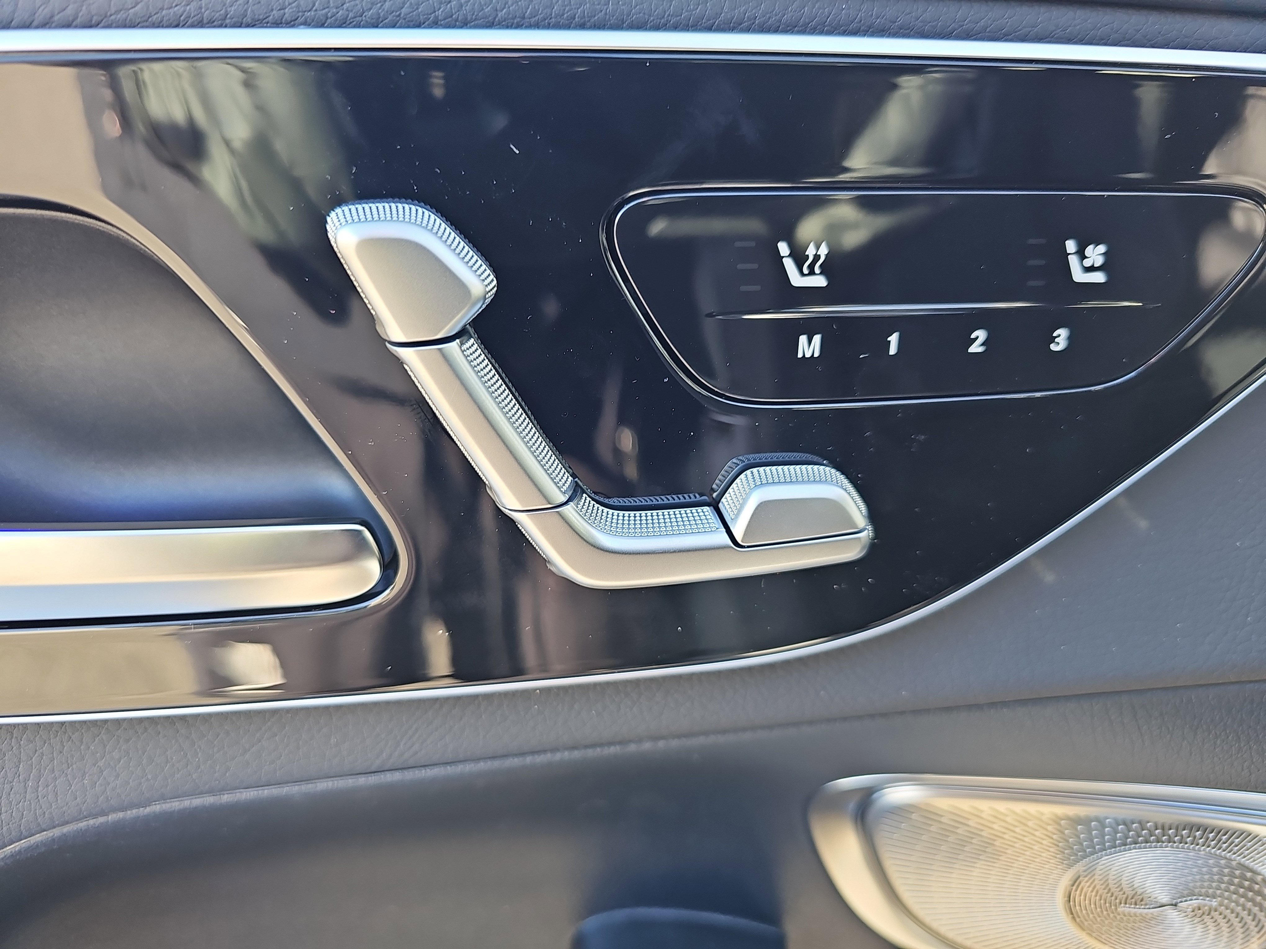 New 2026 Mercedes-Benz GLC 43 AMG 4MATIC Coupe image 30