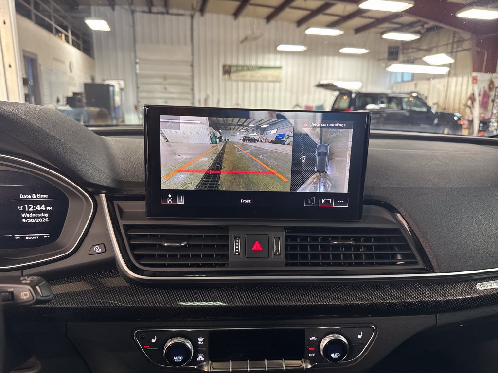 Certified 2024 Audi SQ5 Premium Plus w/ Premium Plus Package AWD/4WD image 21