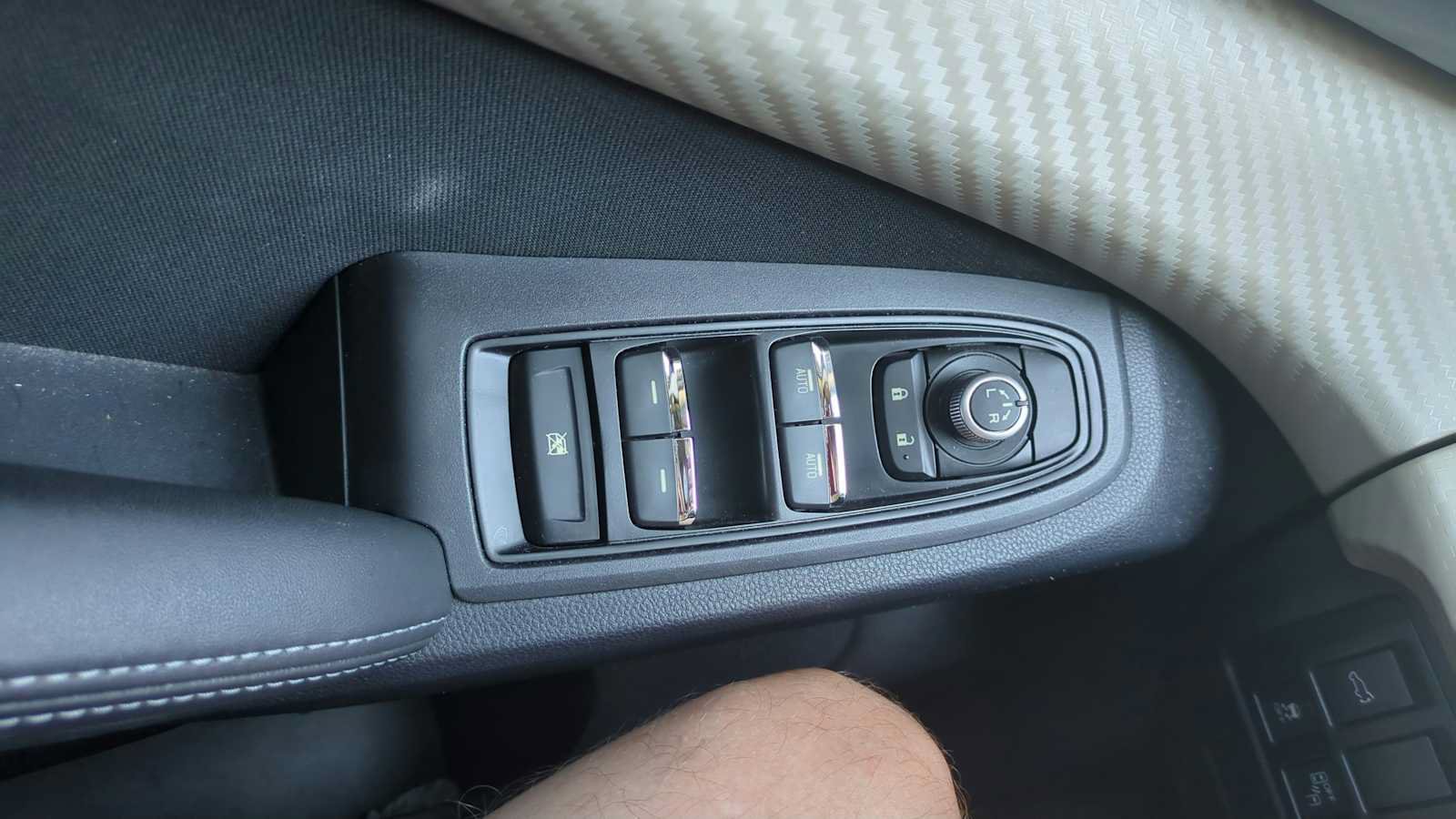 Used 2019 Subaru Ascent Premium AWD/4WD image 11