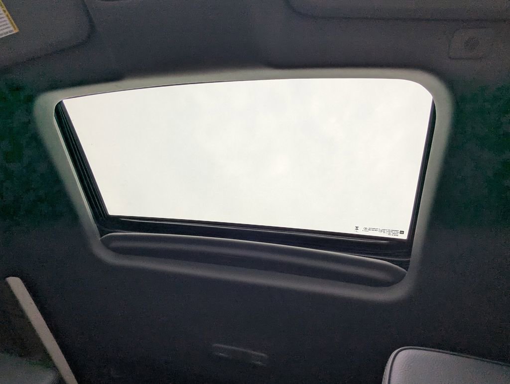 Used 2024 GMC Sierra 2500 Denali w/ Denali Reserve Package AWD/4WD image 13