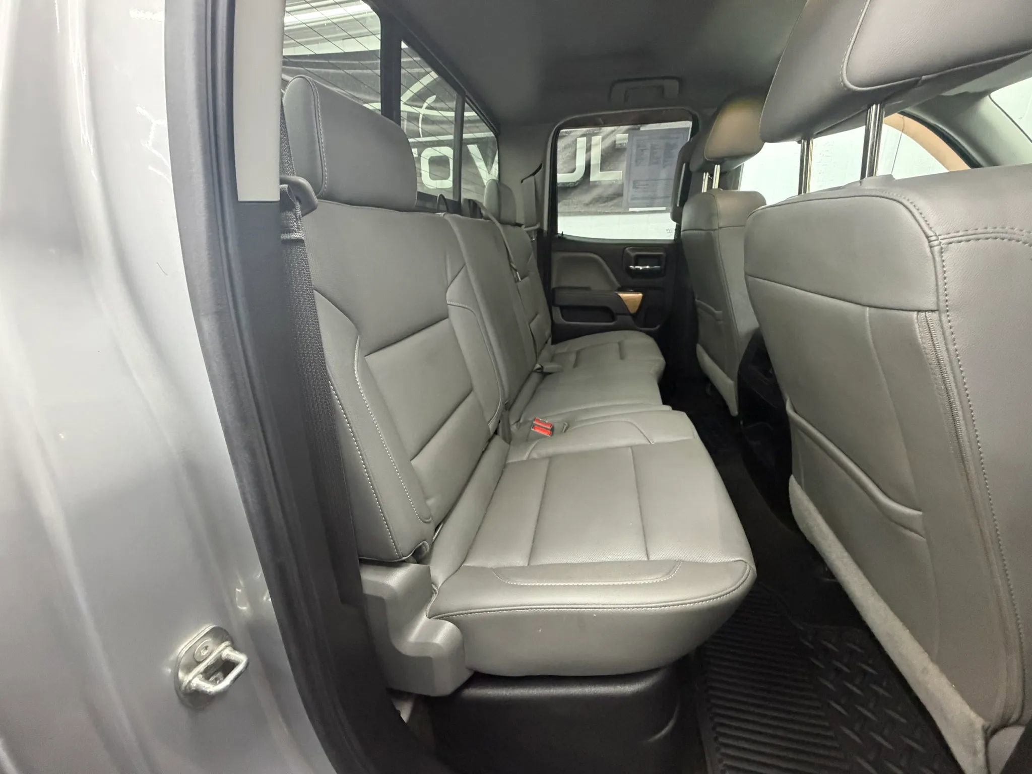 Used 2016 Chevrolet Silverado 1500 LTZ w/ Texas Edition AWD/4WD image 8