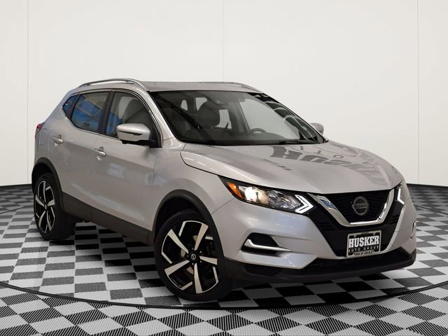Used 2020 Nissan Rogue Sport SL image 1
