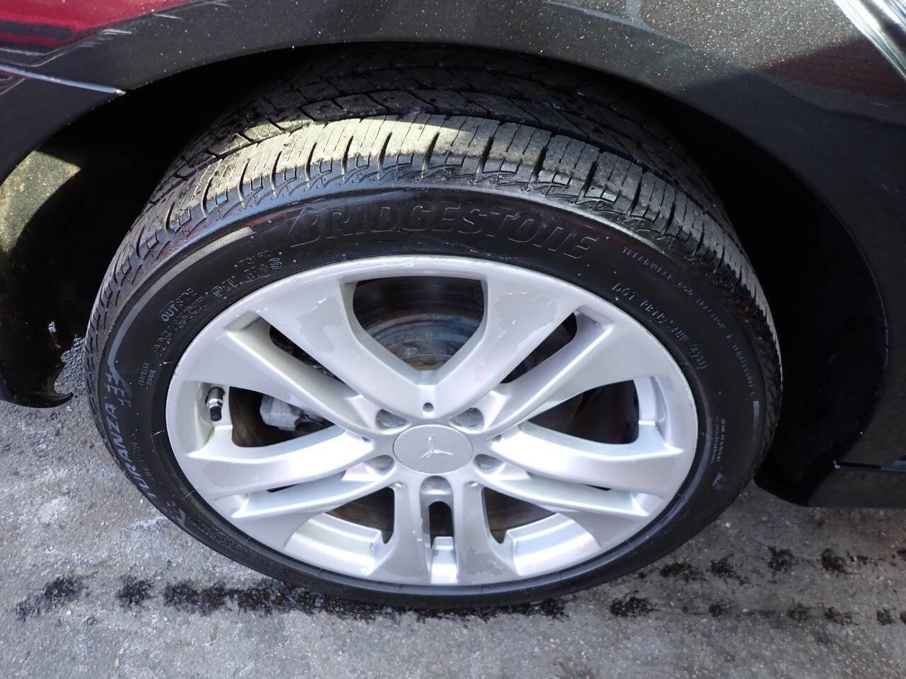 Used 2013 Mercedes-Benz C 300 4MATIC Sedan w/ Premium 1 Pkg image 11