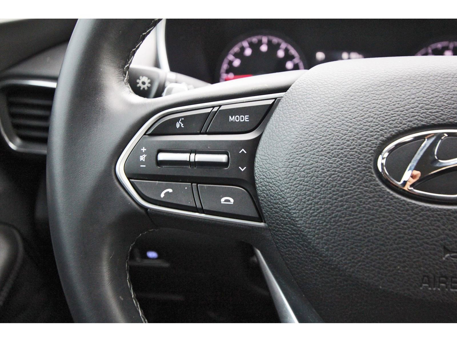 Used 2023 Hyundai Santa Fe SEL image 18