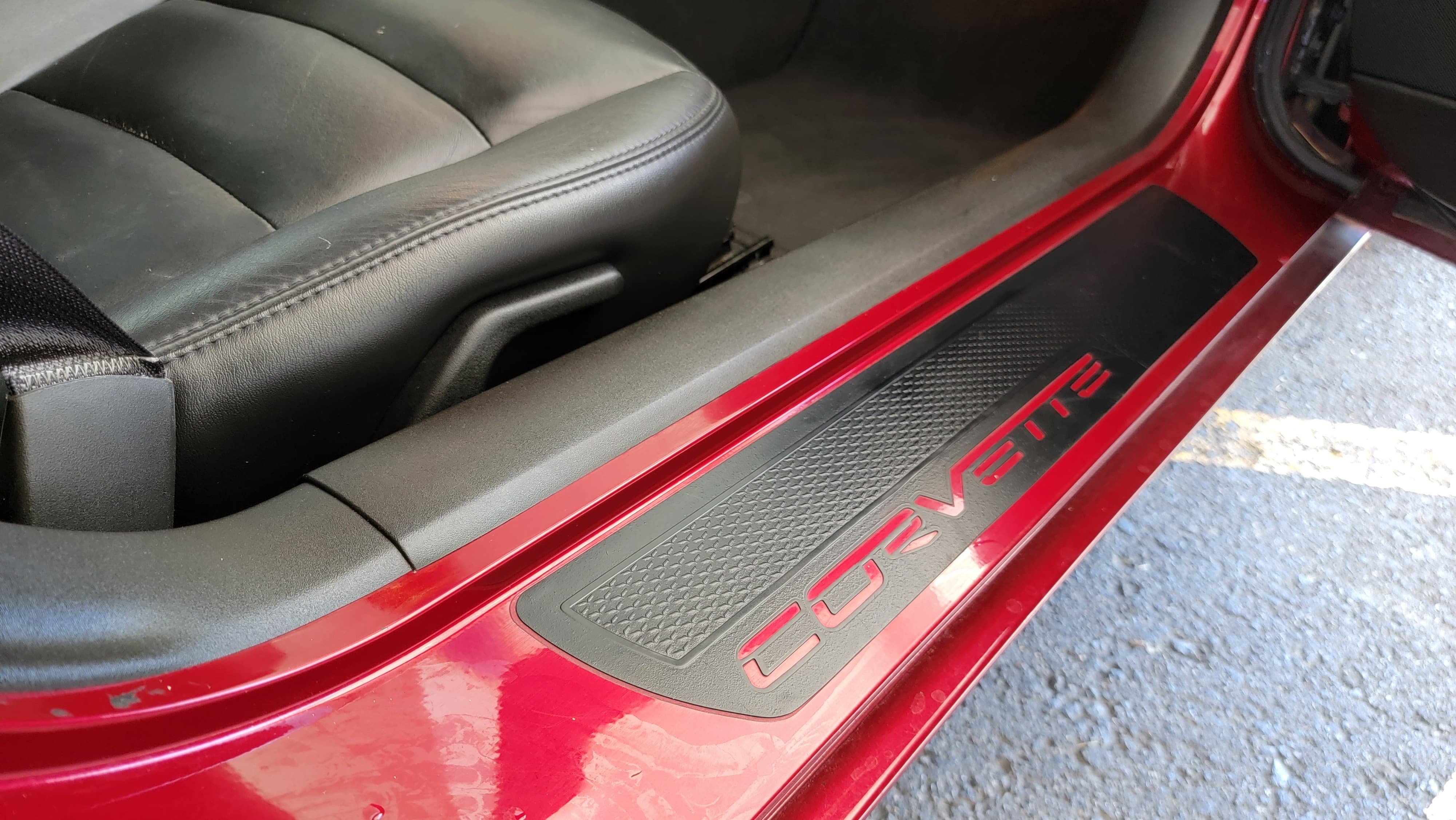 Used 2007 Chevrolet Corvette Coupe w/ Performance Package RWD image 12