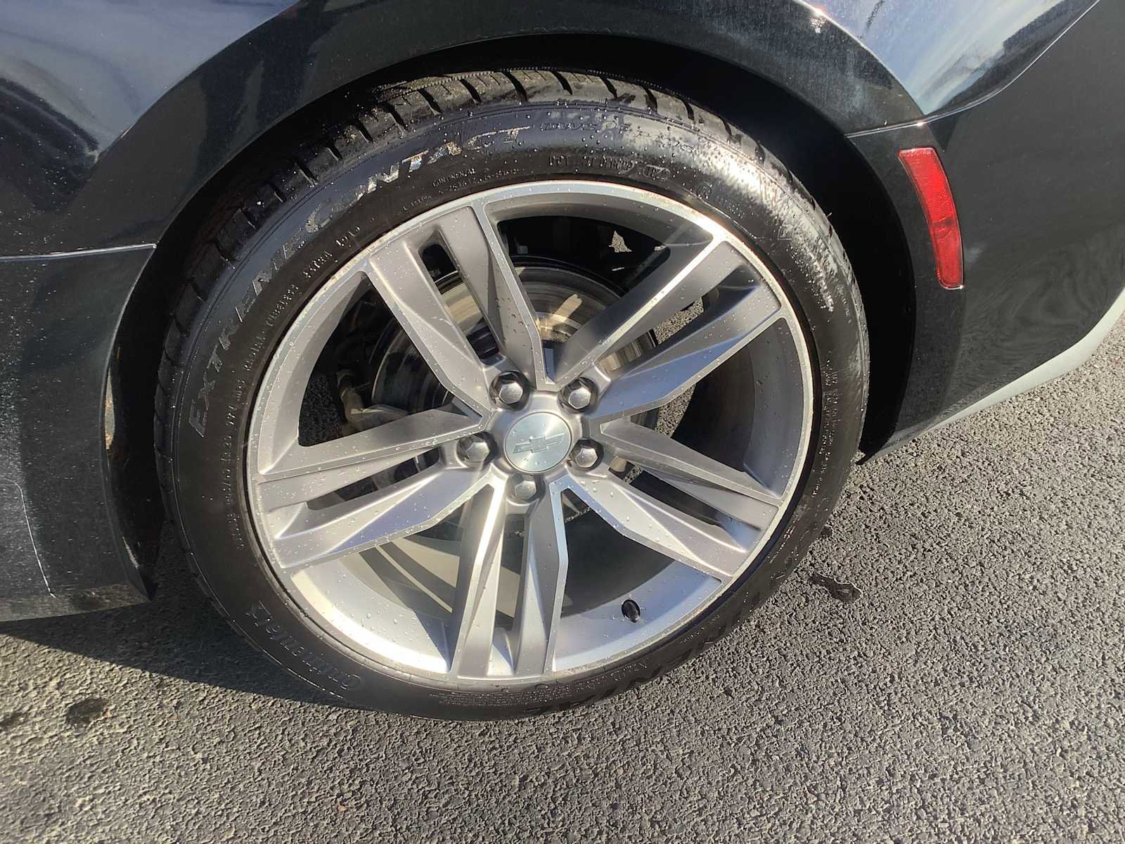 Used 2017 Chevrolet Camaro LT w/ RS Package image 7