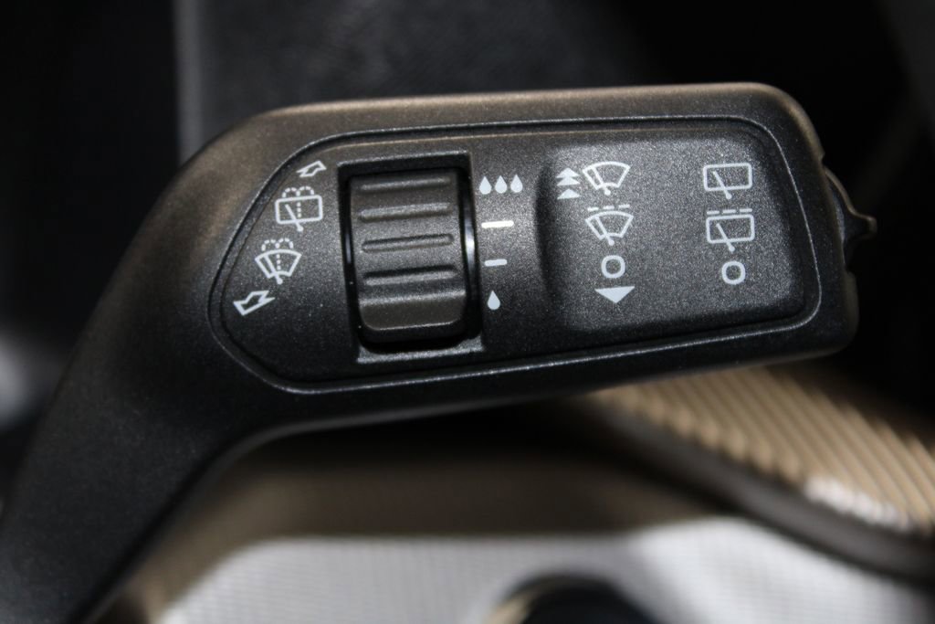 New 2026 Ford Explorer Active RWD image 40