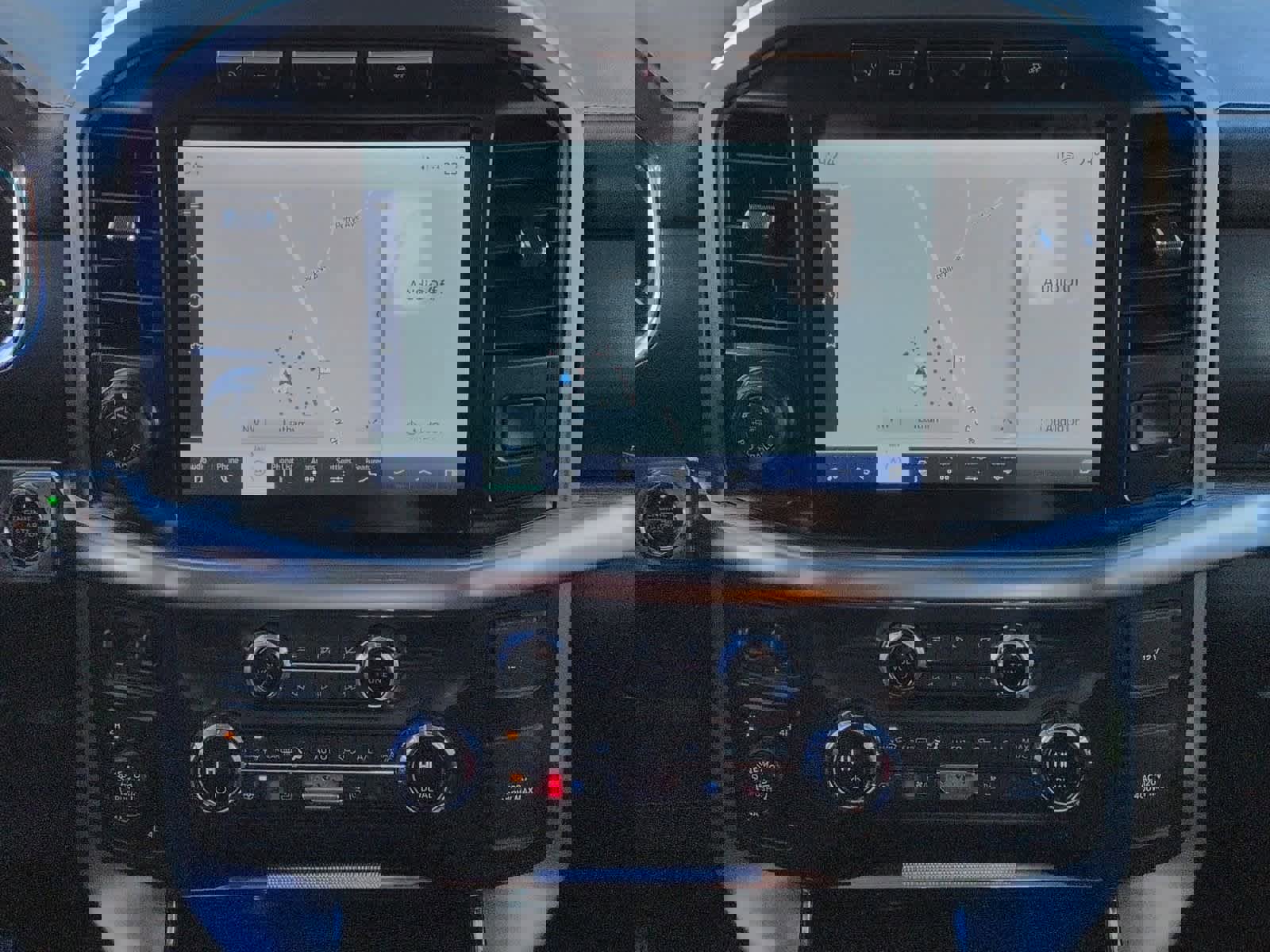 Certified 2021 Ford F150 Lariat w/ Equipment Group 502A High image 28