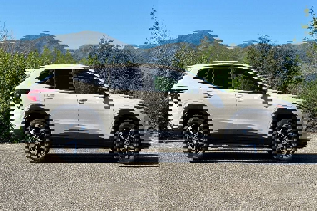 New 2026 Chevrolet Trax RS image 3