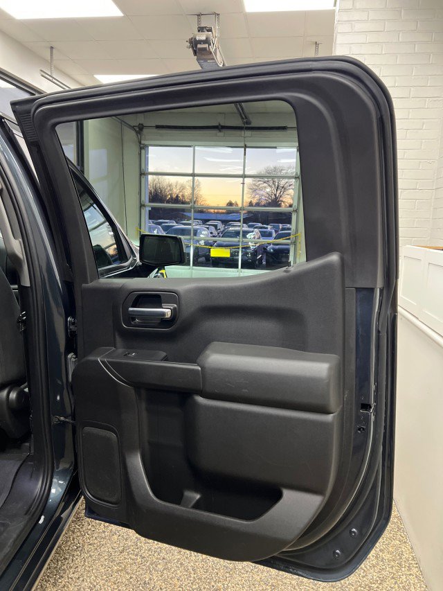 Used 2021 Chevrolet Silverado 1500 LT w/ Convenience Package II image 14