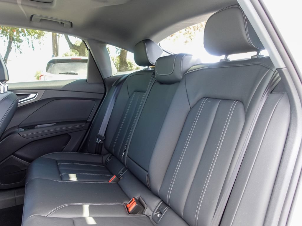 Used 2023 Audi Q4 e-tron Premium Plus w/ Premium Plus AWD/4WD image 20