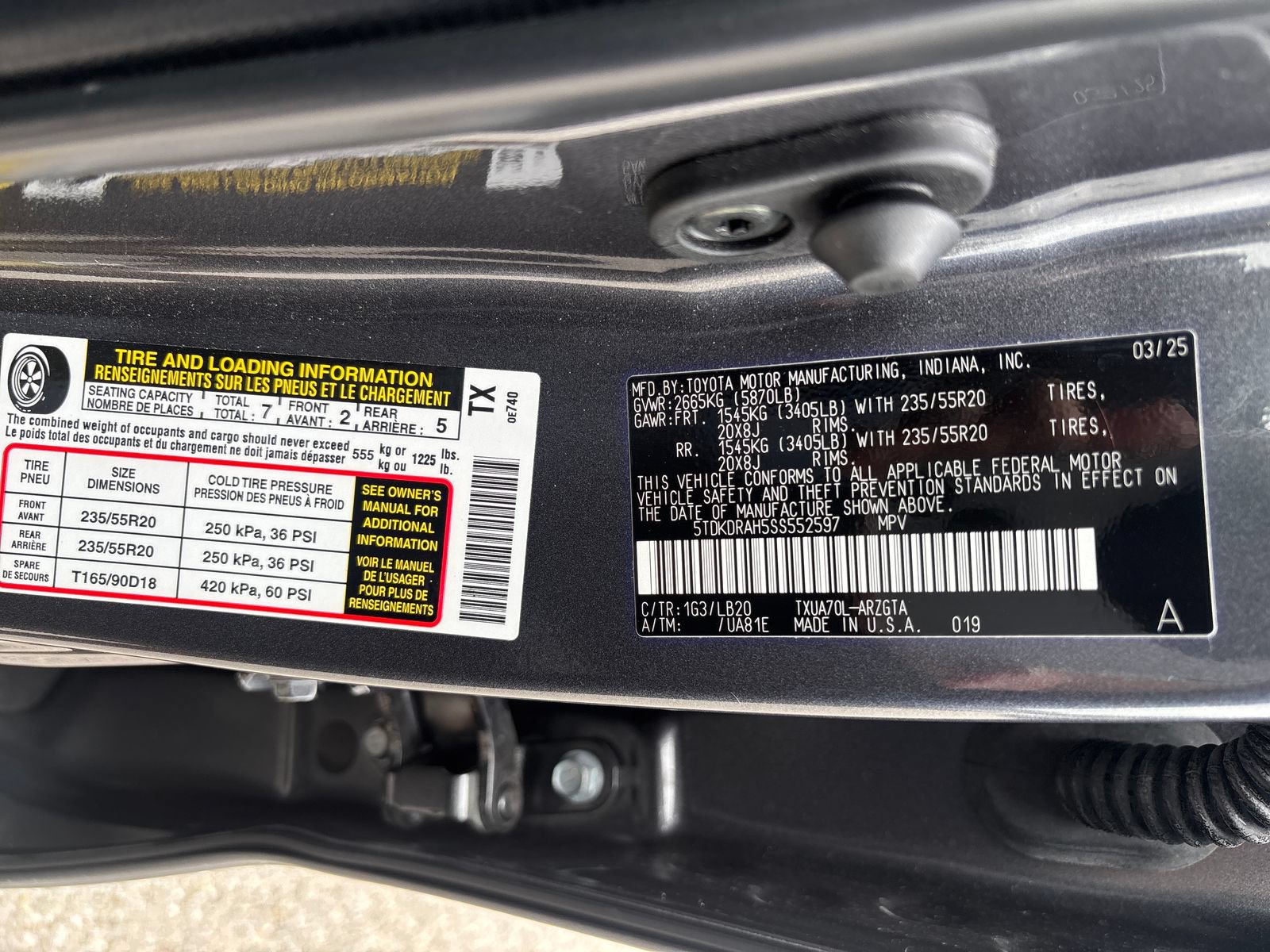 Used 2025 Toyota Highlander Limited FWD image 42