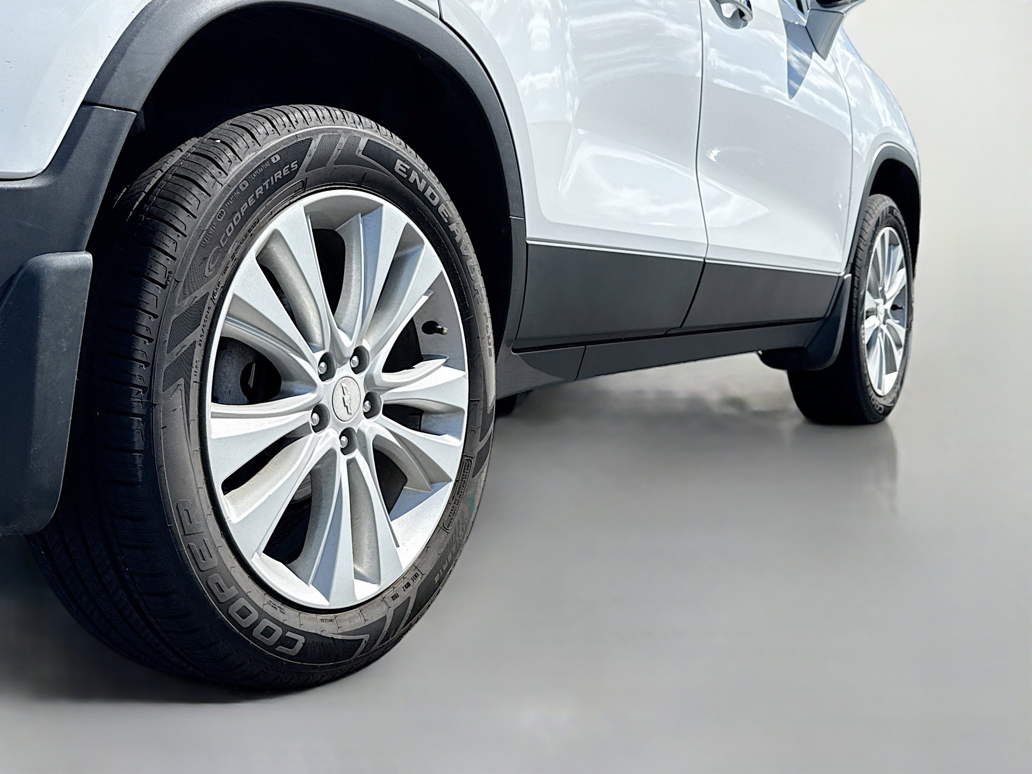 Used 2018 Chevrolet Trax Premier w/ LPO, Protection Package image 16