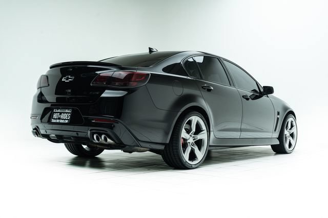 Used 2017 Chevrolet SS RWD image 12