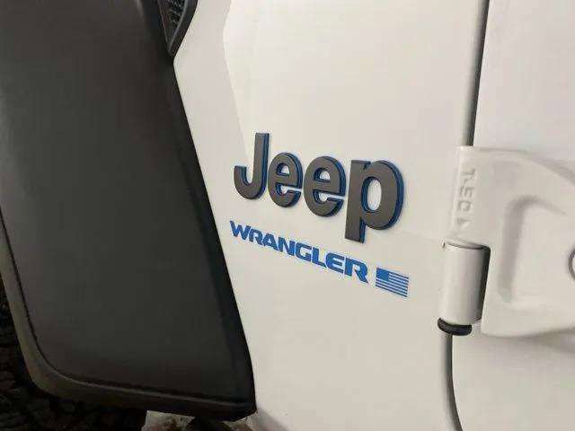 Used 2025 Jeep Wrangler Unlimited Rubicon 4xe w/ Safety Group image 94