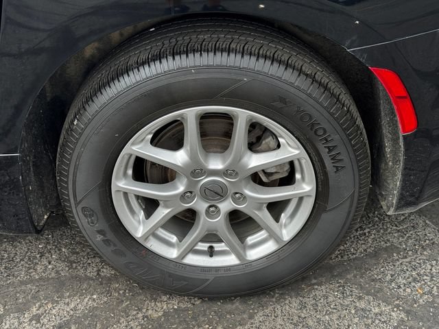 Certified 2025 Chrysler Pacifica Select FWD image 11