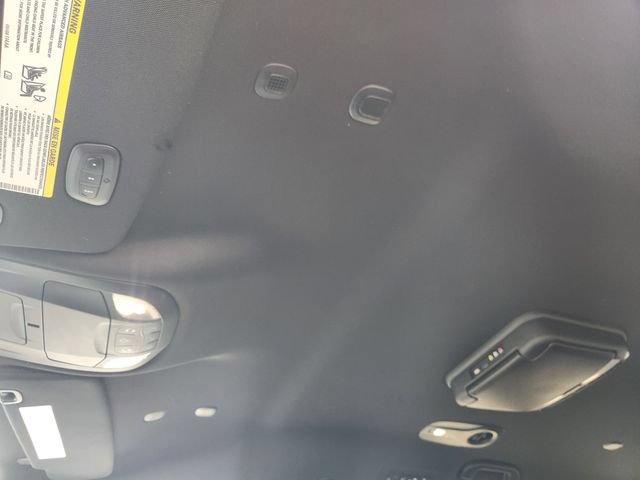 Used 2020 Chrysler Pacifica Touring-L w/ S Appearance Package FWD image 25