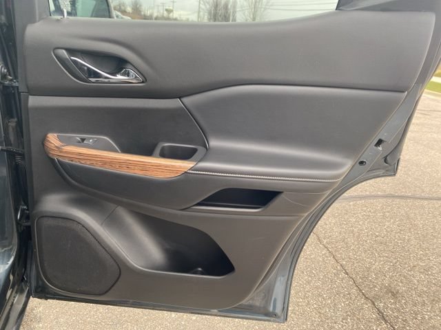 Used 2019 GMC Acadia Denali w/ Technology Package AWD/4WD image 30