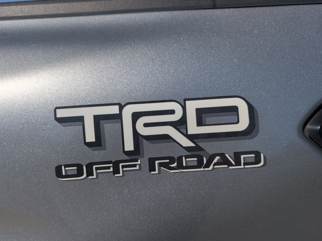 Used 2024 Toyota Tacoma TRD Off-Road image 9