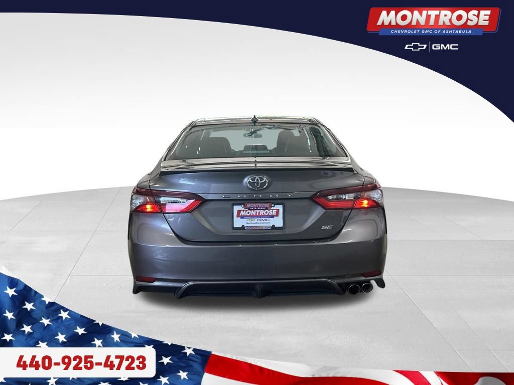 Used 2024 Toyota Camry SE FWD image 4