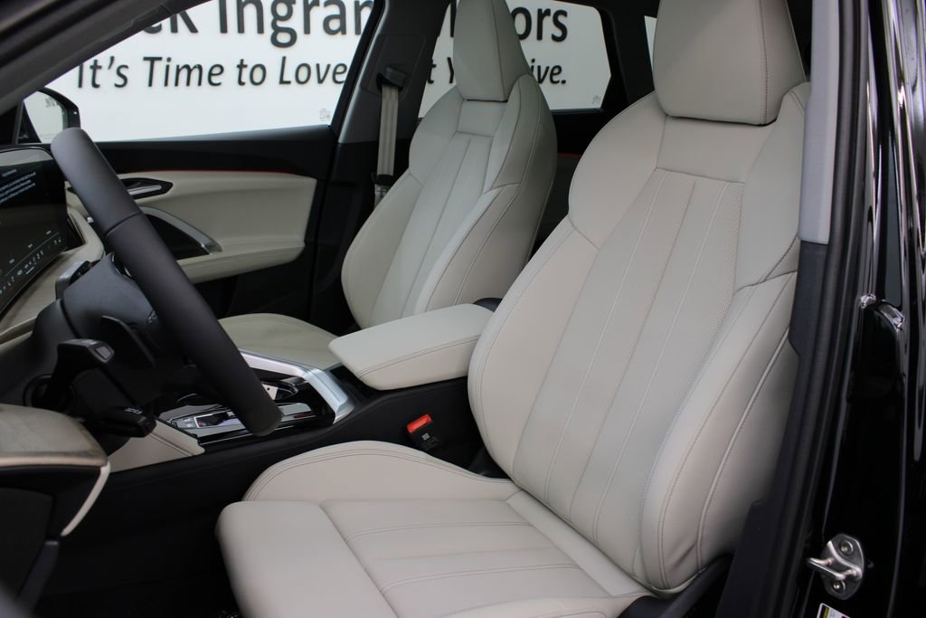 New 2025 Audi Q5 Premium Plus image 14